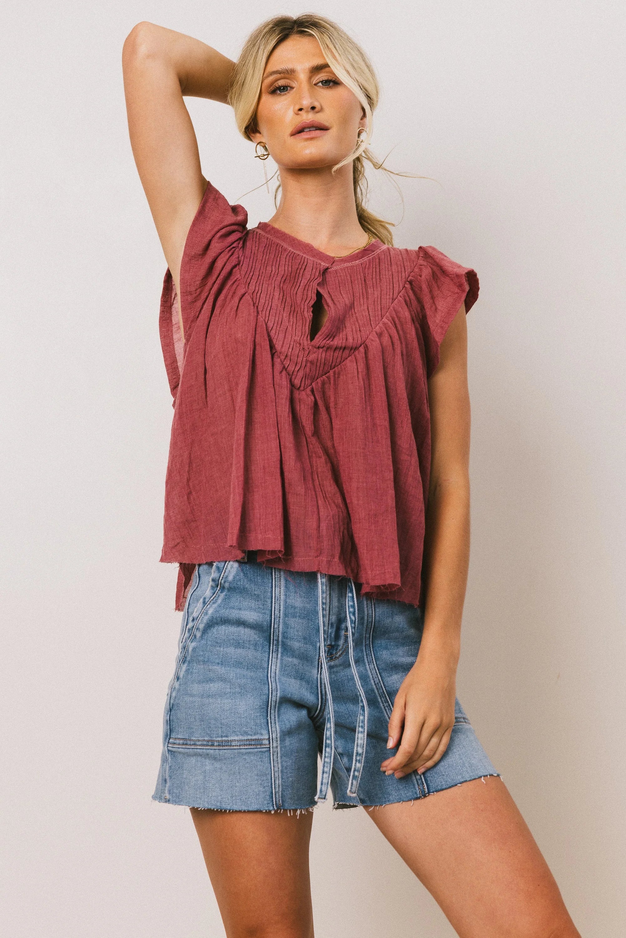 Leia Blouse in Berry